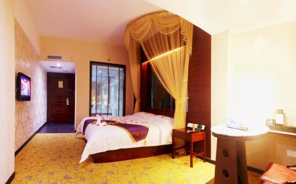 Huangma Holiday Hotel Haikou  Exterior foto